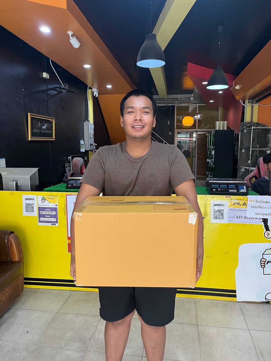 Hathai_Phahol's tweet image. #TheIsaanRecord ส่งอุปกรณ์ไปช่วยสำนักข่าว #Lanner จ.เชียงใหม่ เพื่อให้พวกเขาได้ทำงานอย่างที่ตั้งใจ จึงขอเชิญชวนให้ช่วยกันหนุนเสริมให้ Lanner ที่อายุ 3 ปีได้ไปต่อ ด้วยการเป็นท่อน้ำเลี้ยงได้ที่ ธ.กสิกรไทย สาขาเมญ่าเชียงใหม่ เลขบัญชี 126-8-28665-5 กนกพร,ปรัชญา, วัชรพล
