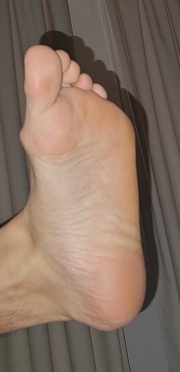 deusgigassole's tweet photo. Chunk beautiful #Size18 and growing... https://t.co/ZlC5N9nIm3