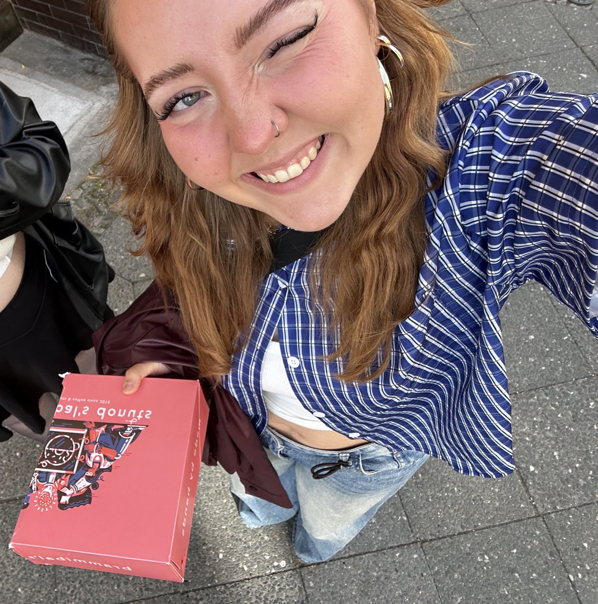 mcisbusy's tweet photo. WHO DAT IN THE BACK??? #ukytselfieday ☀️ https://t.co/6hZ1BJiNWs