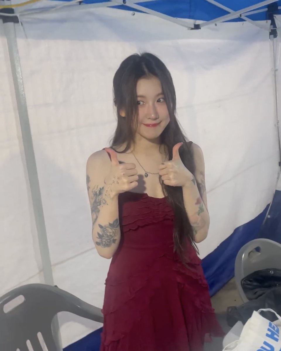 lov2isbubble's tweet photo. 경희대 축제 끗~~ 하근데너무예쁘네😍😍😍😍😍 https://t.co/tLblPygWiH