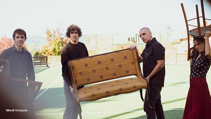 Musika, antzerki bakarrizketa eta butoh dantza nontzeberri.eus/musika-bakarri… 
<a href="/DonInorrez/">Don Inorrez</a> <a href="/metrokoadroka/">metrokoadroka</a>