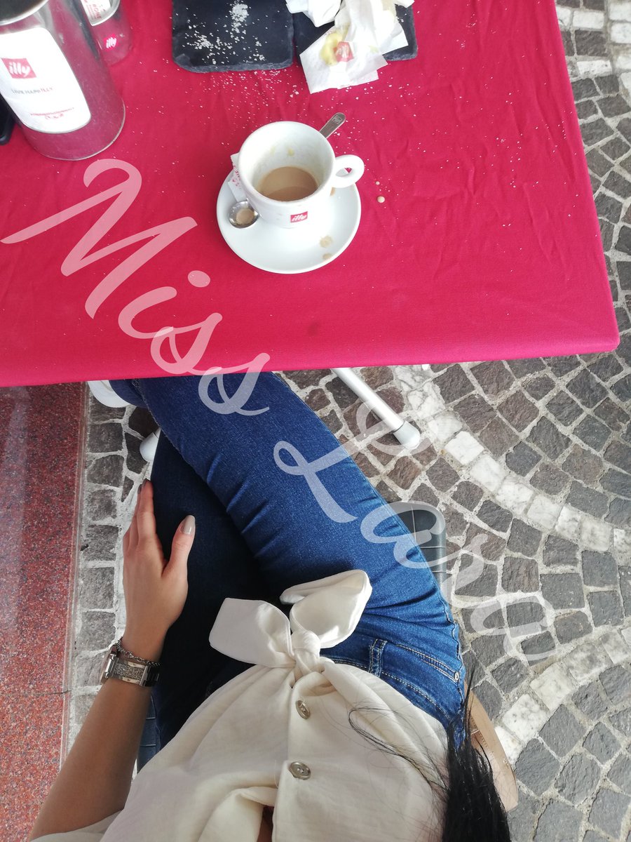 Buongiorno findom dalla vostra Miss Lara  la colazione qui @Laradistefano25 mie puttane adorate