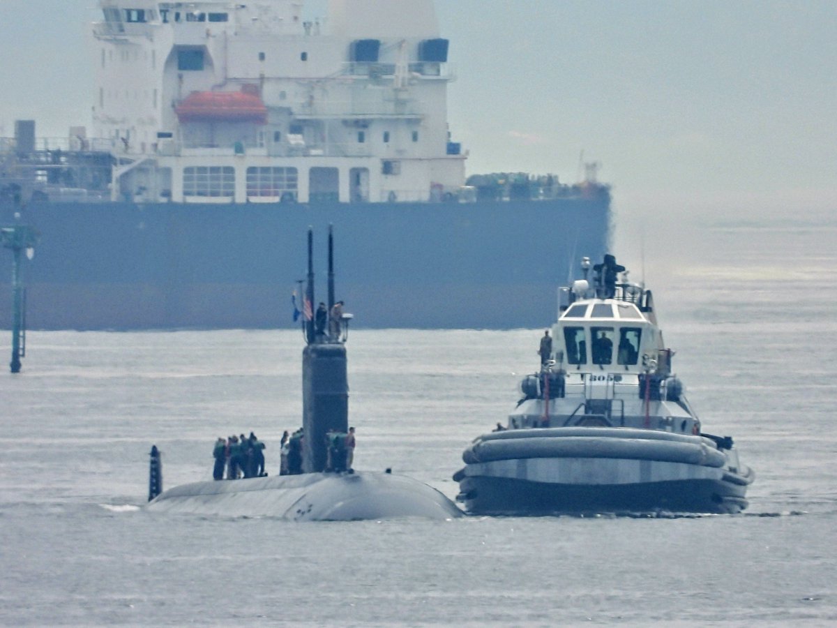 🇺🇸米海軍ﾛｻﾝｾﾞﾙｽ級原子力潜水艦「ｺﾛﾝﾋﾞｱ(USS Columbia, SSN-771