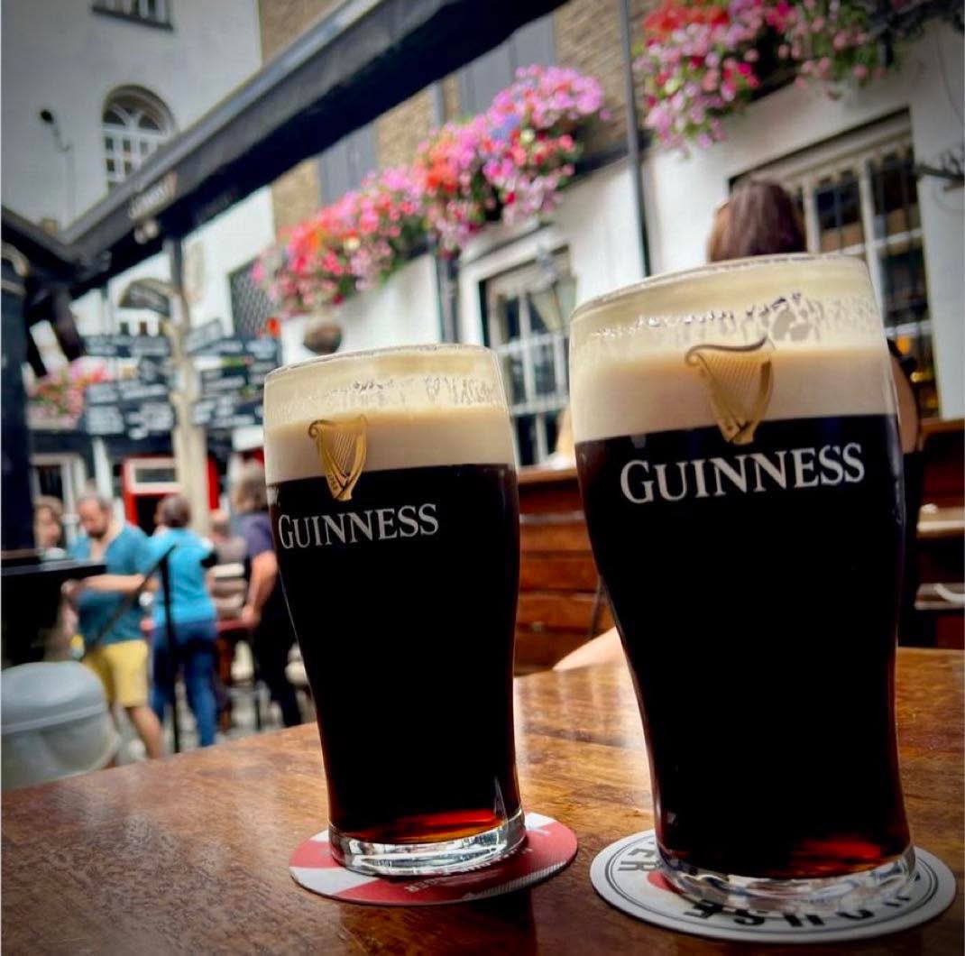 The Brazen Head ☘️ Dublin Ireland tweet media