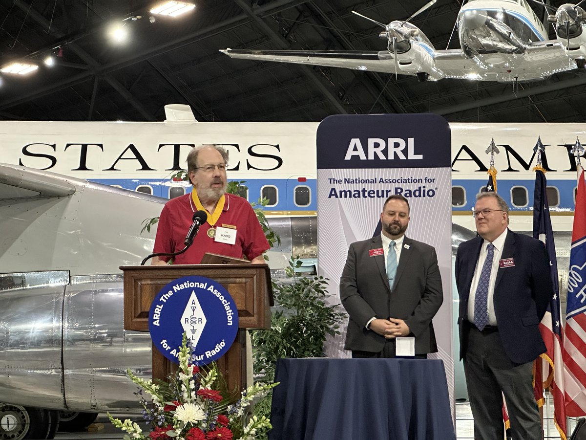 ARRL awards Phil Karn, @KA9Q, with the Mary Hobart, K1MMH, Medal of Distinction.
"The work of <a href="/ARDC_73/">ARDC</a> has contributed approximately $30 million to amateur radio since 2020"
arrl.org/news/view/arrl… #hamradio #hamr