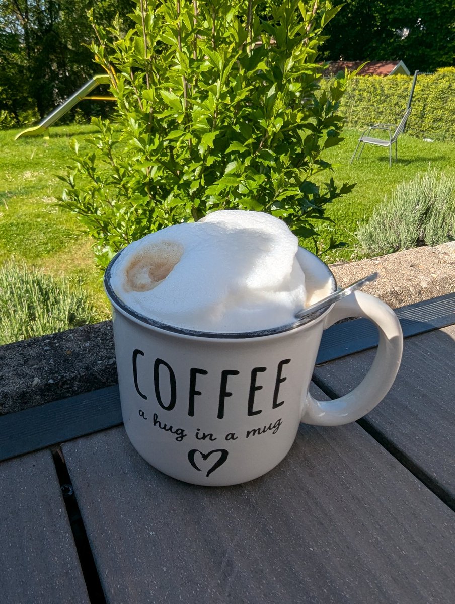 dieGruebeltante's tweet image. Wenn die Nacht schwierig war, muss man sich den Morgen möglichst schön machen.#selbstfürsorge