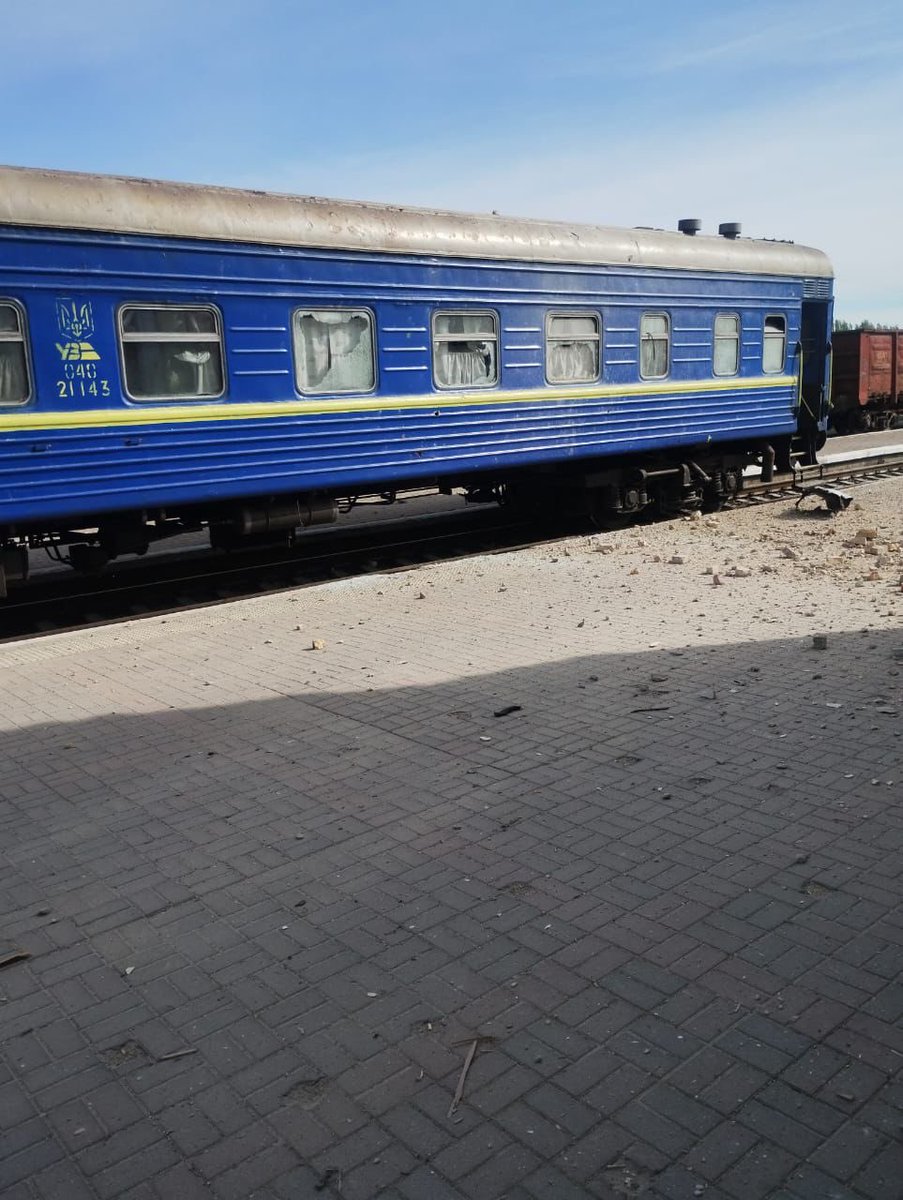 Alexander Kamyshin (@akamyshin) on Twitter photo Kherson railway station was just shelled by russians. Crew and passengers are ok — <a href="/Ukrzaliznytsia/">Ukrainian railways || Укрзалізниця</a> team knows its job.
russia is just playing the game with peace negotiations, meantime keeps bombing Ukrainian civilian infrastructure.
Because #russiaisaterroiststate Kherson railway station was just shelled by russians. Crew and passengers are ok — <a href="/Ukrzaliznytsia/">Ukrainian railways || Укрзалізниця</a> team knows its job.
russia is just playing the game with peace negotiations, meantime keeps bombing Ukrainian civilian infrastructure.
Because #russiaisaterroiststate