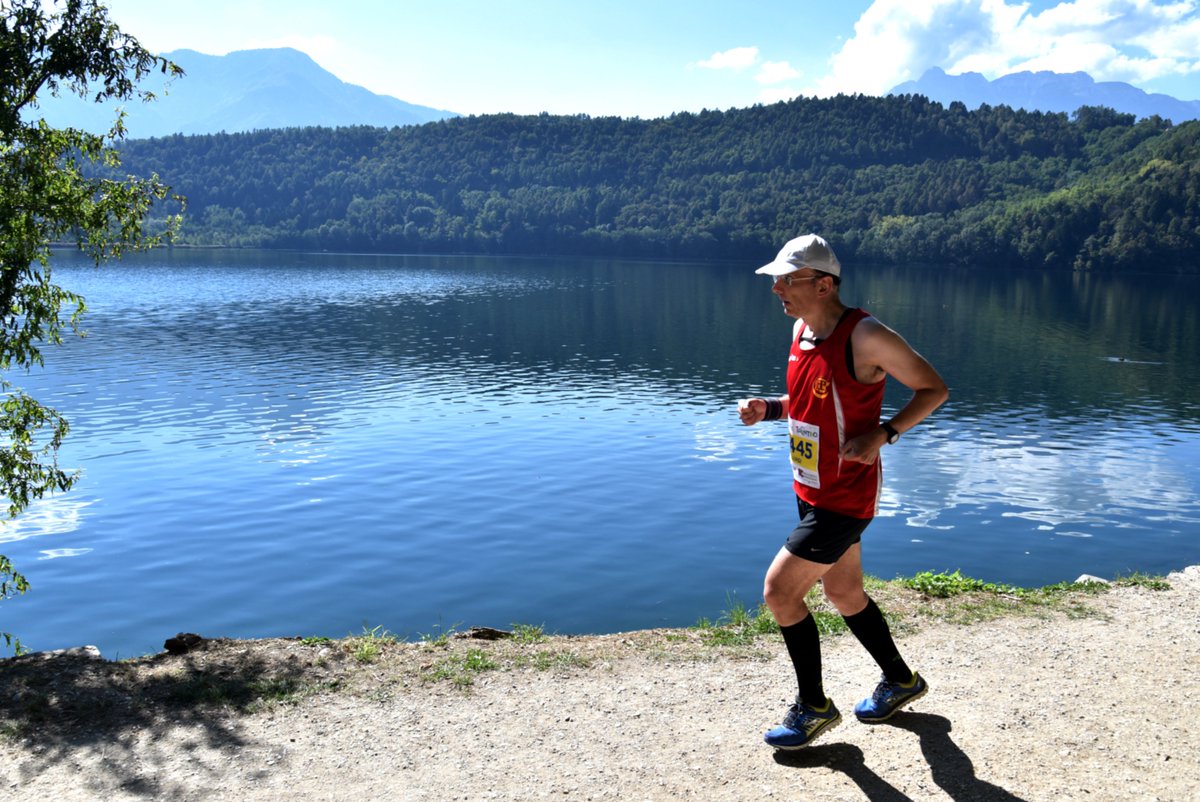 luigifoschini's tweet photo. Happy Adventure Friday!  
🌿🏃‍♀️🏃‍♂️ Let's see your photo about outdoor adventures! 
#adventurefriday #runningoutside #RunnersWorld https://t.co/OcZqBdJqbH