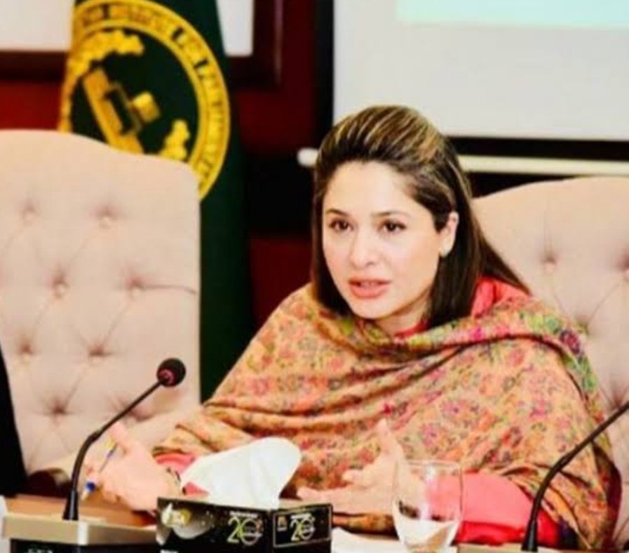 NewsAlgebraIND's tweet photo. SHOCKING NEWS 🚨 More than 82% of rapists are fathers or brothers of victims in Pakistan.

Family members also include fathers, brothers, grandfathers, and uncles 😱

Former Pakistani lawmaker Shandana Gulzar Khan revealed this.

She said these girls do not even approach the police.

She asks "Why no one is ready to talk about this issue in the Pakistani society?"