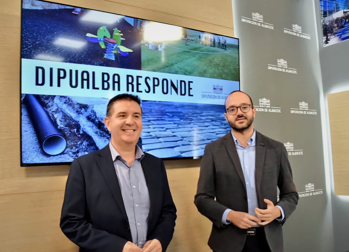 dipualba's tweet photo. ✅️'Luz verde' a la 1ª resolución del #DipualbaRespondeInversiones, destinando cerca de  millón de € a proyectos de mejora muy diversos para fortalecer 22 municipios de la provincia 🏗️🧱⛲️🛝🛖🏊🏼‍♀️

#Obras que #transforman y #mejoran la #CalidadDeVida.

🌐 https://t.co/JTd2cu00X0 https://t.co/4RNadM1G6N