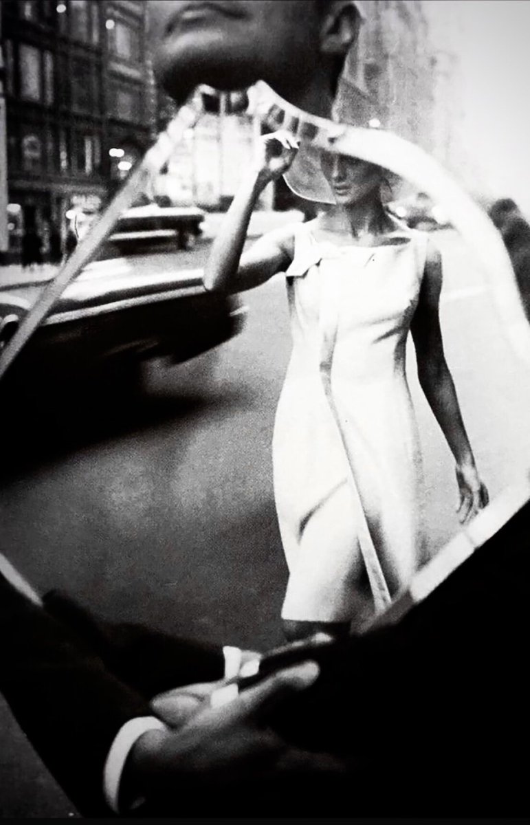 ‘We turn not older with years, but newer every day.’

Emily Dickinson

Letter to Louise and Frances Norcross, 1872

Saul Leiter