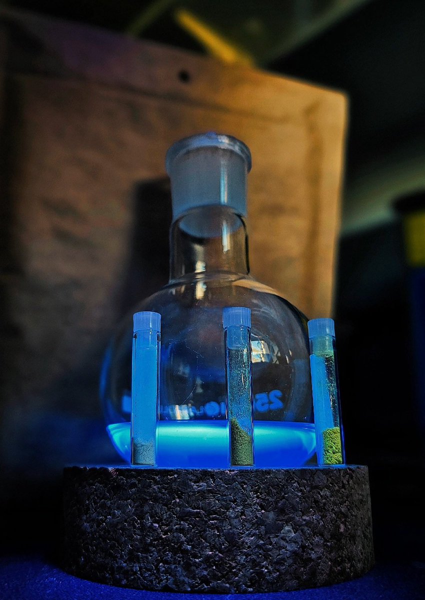 MajdeckiMaciek's tweet image. Sulfur family of aromatic compounds before shipping to the world 📦
