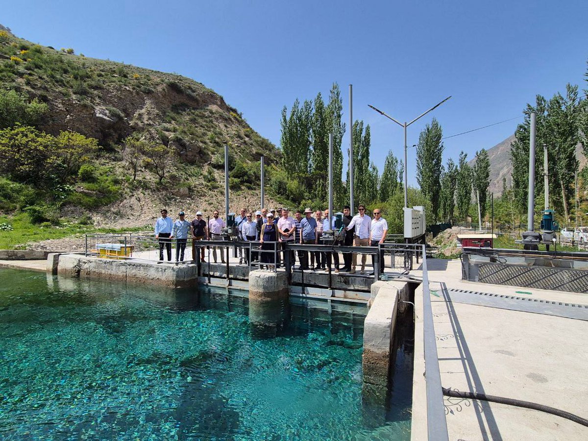 🌊⚡Pioneering Sustainable Hydropower in Central Asia

13 Ambassadors visited the demo site of the #EU-funded Hydro4U project in Shakimardan, Uzbekistan.

🔗More on Hydro4U: europa.eu/!nvfhmgky
👉Visit details: europa.eu/!gjvvmcxd

#H2020Energy