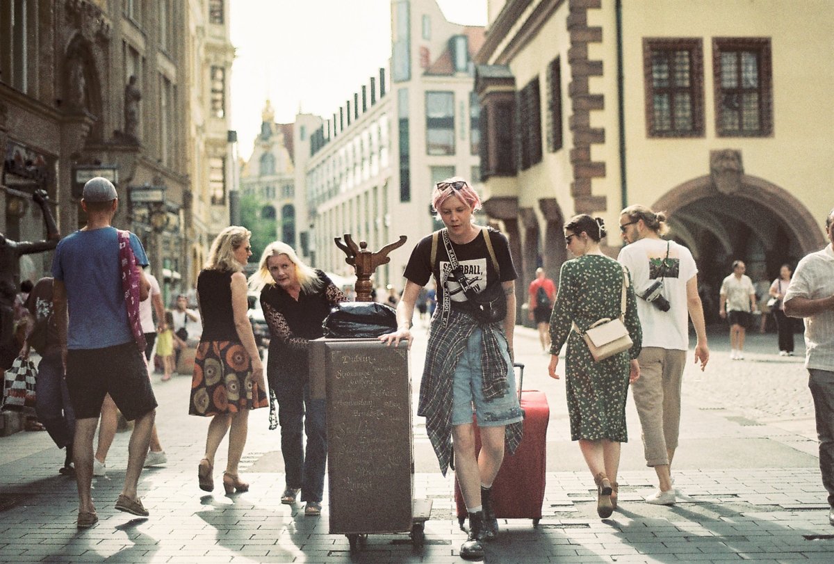 I just wanted to let you know that I'm about to go on piano travels but never managed to report on last year's tour yet 😭
So now I will try and write this, even though my next adventure is starting already. Please give me some encouragement and praise 🙏❤️😌