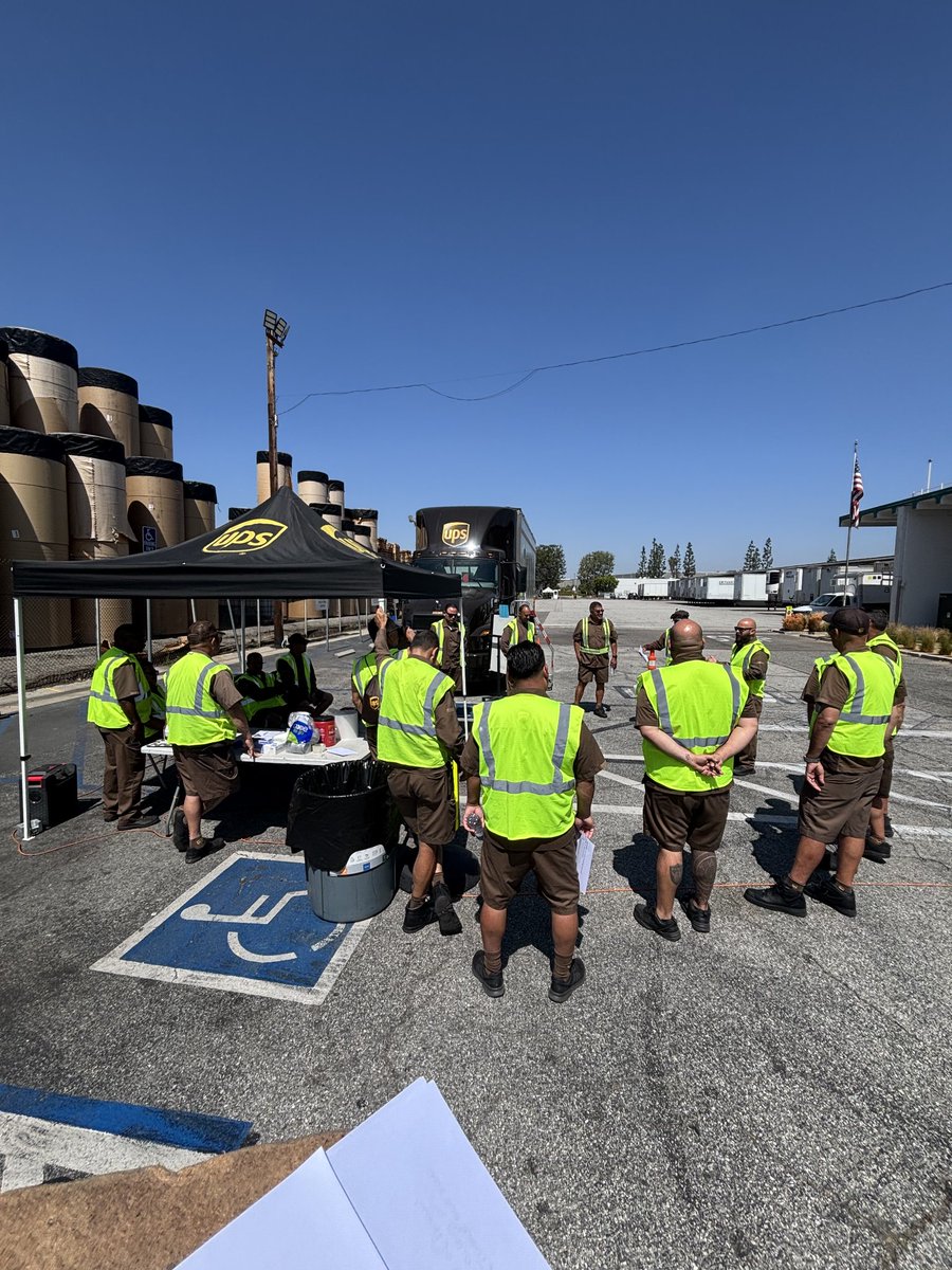 Bell (@bellfeedersocal) on Twitter photo Intersection awareness with the workforce
<a href="/divine2wincom/">Trina Norman</a> <a href="/jcingenuik/">Jerry Chacon “JC”</a> <a href="/melirere/">Melinda Herrera</a> <a href="/SfecaFeederSfty/">San Fernando</a> <a href="/GardenaFeeder/">Gardena.feeder.safety</a> Intersection awareness with the workforce
<a href="/divine2wincom/">Trina Norman</a> <a href="/jcingenuik/">Jerry Chacon “JC”</a> <a href="/melirere/">Melinda Herrera</a> <a href="/SfecaFeederSfty/">San Fernando</a> <a href="/GardenaFeeder/">Gardena.feeder.safety</a>