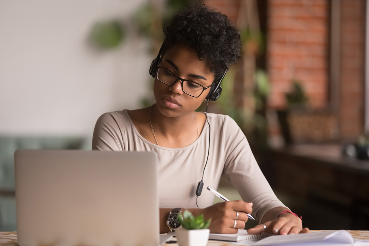 A number of organisations offer health and well-being courses. Some of these are free but we also offer our customers and their immediate family an individual learning grant to help towards the costs: orlo.uk/Sq1IB #MentalHealthAwarenessWeek