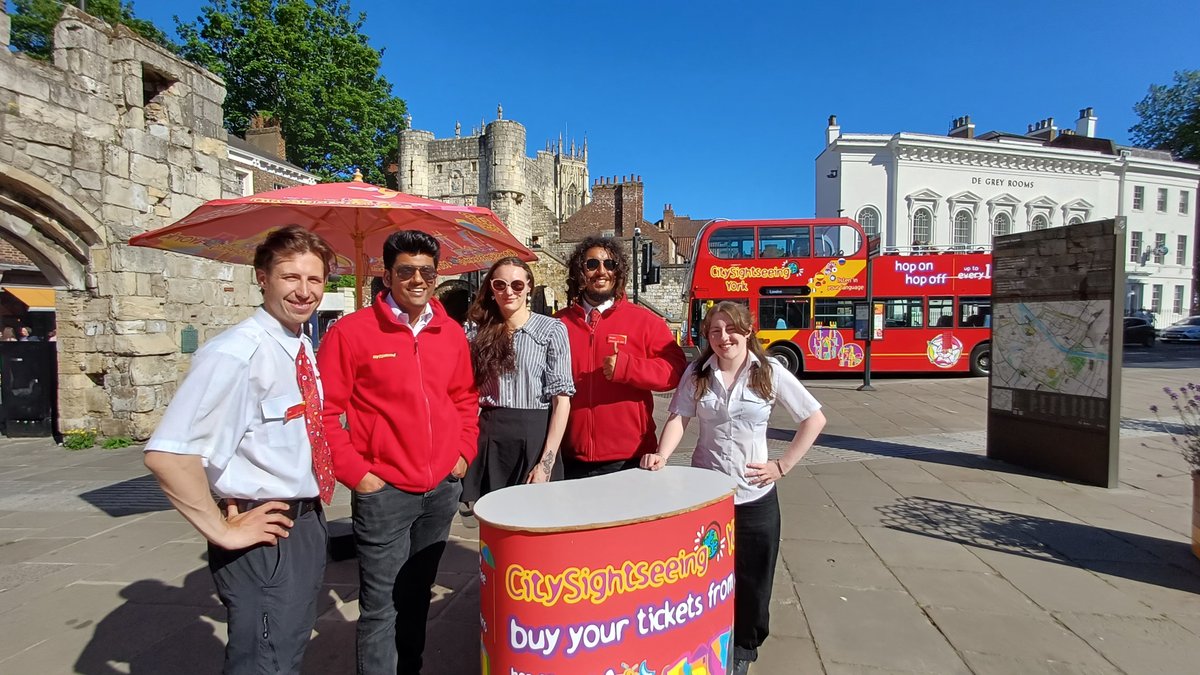 yorksightseeing's tweet photo. ๐Our lovely team enjoying the sun!
๐ฃ๏ธIf you're in town, feel free to pop by for a chat; we're always happy to help with any recommendations or directions around York!
๐๏ธYou can also purchase your tickets from us too!
#UltimateYorkTour #TeamPic #CitySightseeing https://t.co/w40whVSwOe