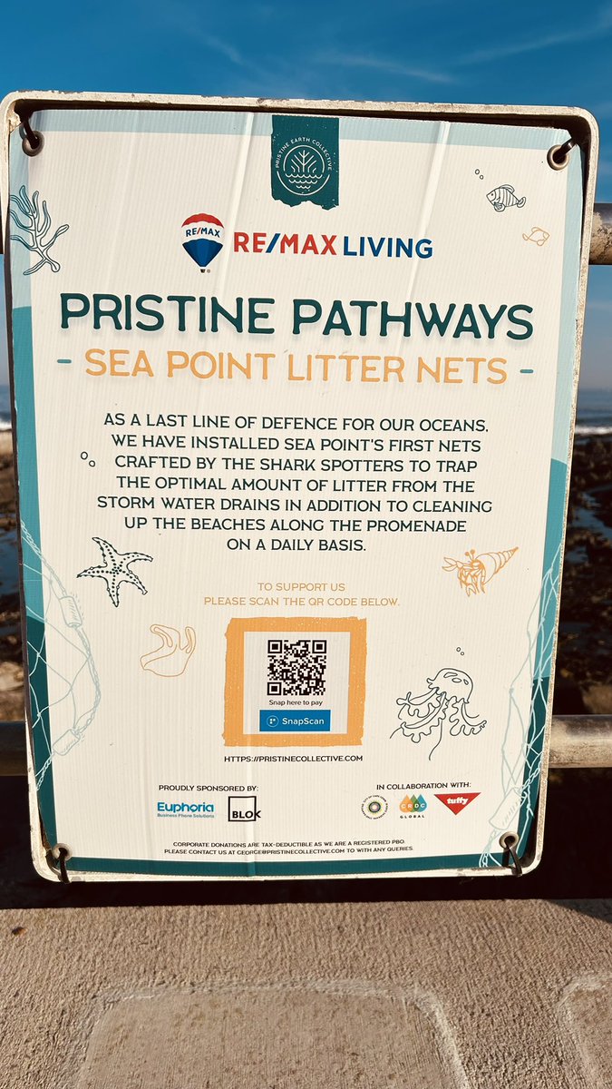 capelivingjdp's tweet photo. REMAX Living supports the Pristine Pathways initiative at the Sea Point promenade. #makeadifference https://t.co/MkoE2bSXlV