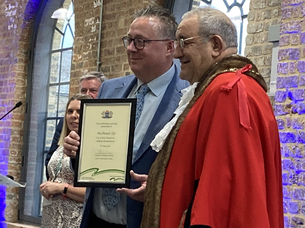 Michael Sly tweet media