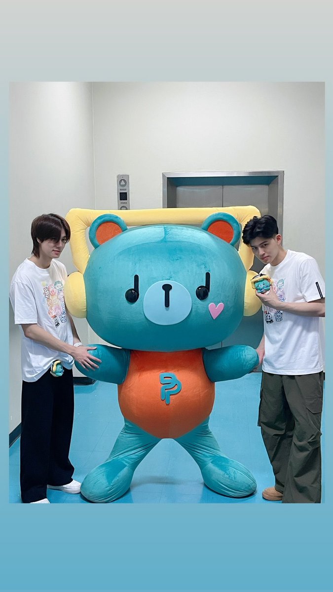 PondPhuwin Official Thailand (DoubleP) tweet media