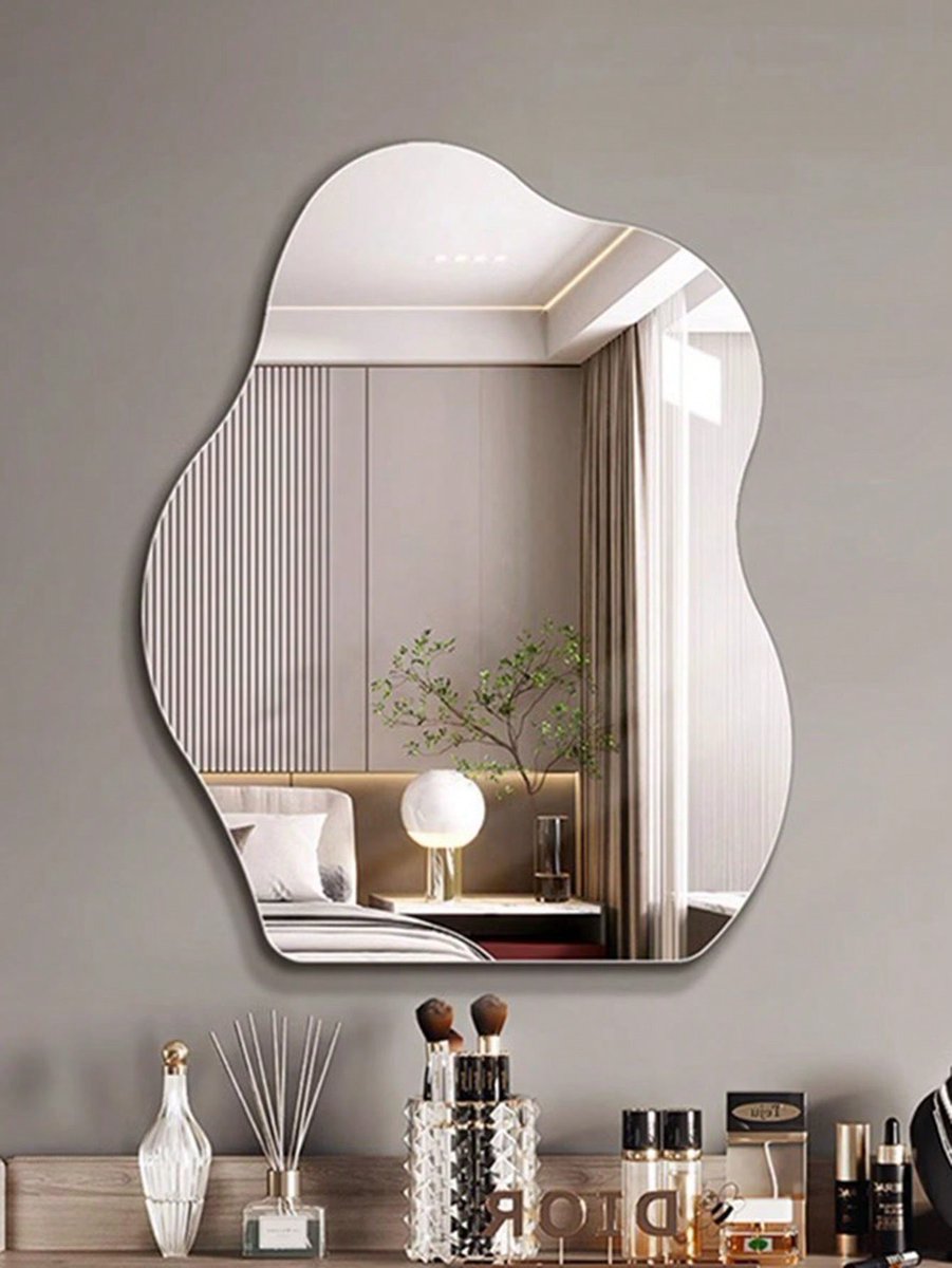 shopwithnicole2's tweet photo. Frame 1: acrylic mirror (12k)
Frame 2: 3 pc wall art(mini size :8500, big size (20k)
Frame 3: incense burner (5k)
Frame 4 : USB 3D light (12k)
#homedecor #homeessential https://t.co/6ZQ3lJ7aTn