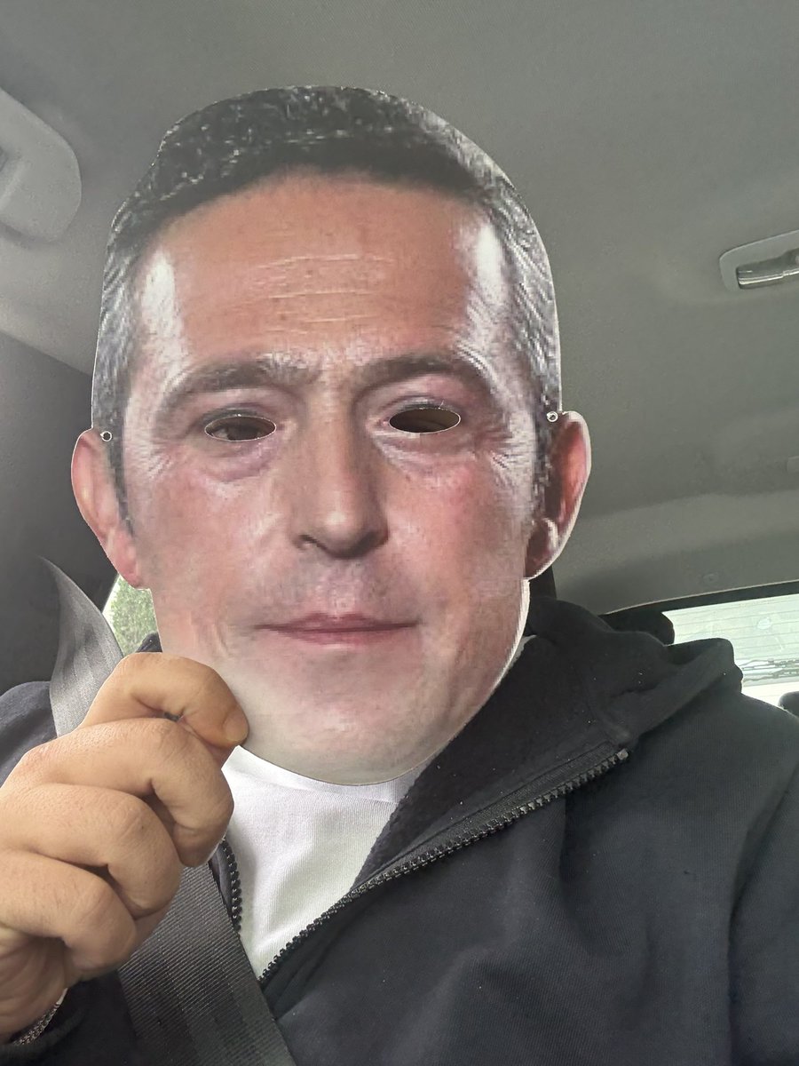 Selam kızlarrrrr pazar günü için harika bir kombin önerisiyle geldim. #reklamdeğildir