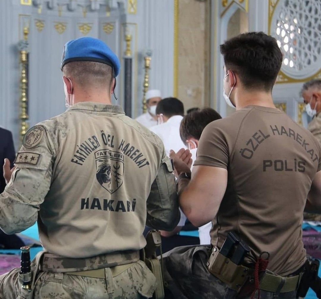 xmilitarist's tweet photo. Türk düşmanlarının yok et Allah'ım, hayırlı cumalar. https://t.co/c33dooCpGM