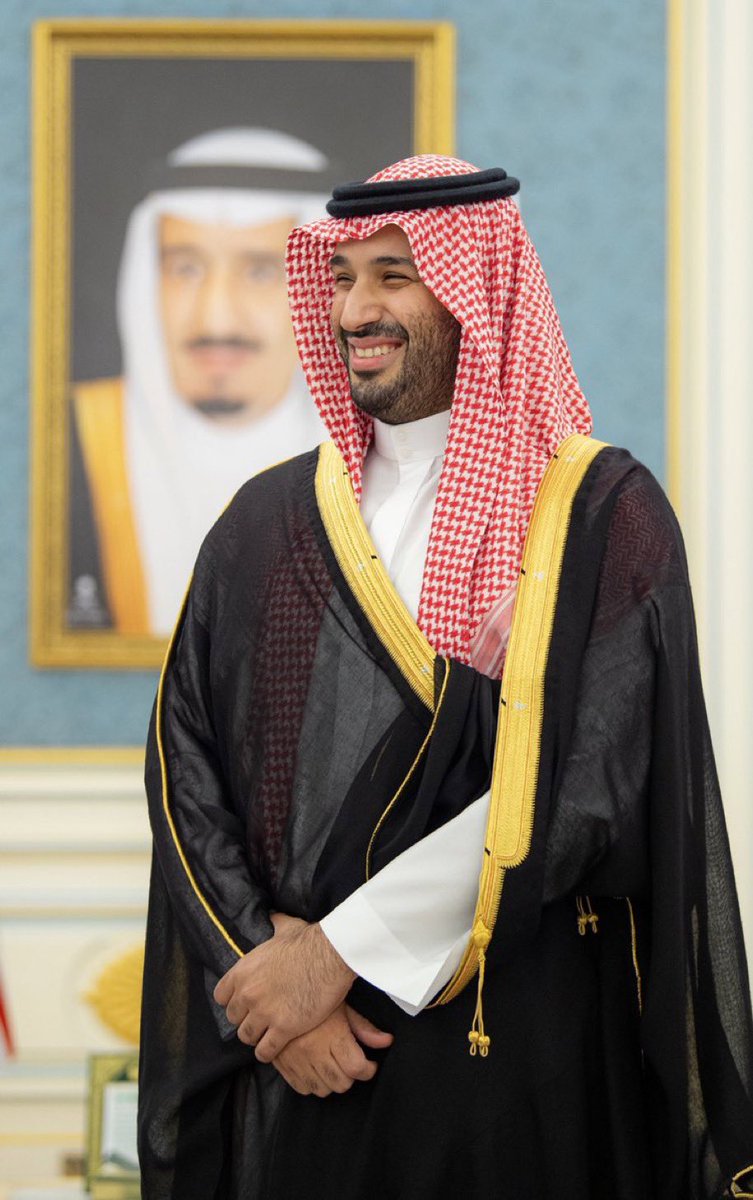 " هناك عُظماء كثيرون في العالم ، ولكن ليسوا أعظم من #محمد_بن_سلمان_
- الرئيس الأمريكي دونالد ترامب .

#ولي_العهد #محمد_بن_سلمان_ 
#قائد_العرب 
#زعيم_الشرق_الاوسط 
#ولي_العهد
#محمد_بن_سلمان_بن_عبدالعزيز
#ال_سعود_
#المُلهم_الهُمام
#مالك_شبيه_ياسيدي