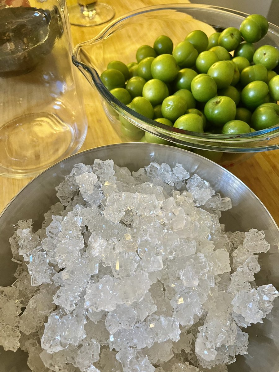 I was very excited to discover sour plums at my local Middle Eastern supermarket, as I didn’t know you could get them outside Japan. So, I impulsively bought everything necessary to make umeshu (or Japanese plum wine). These should be ready for drinking in a year’s time. Kampai!