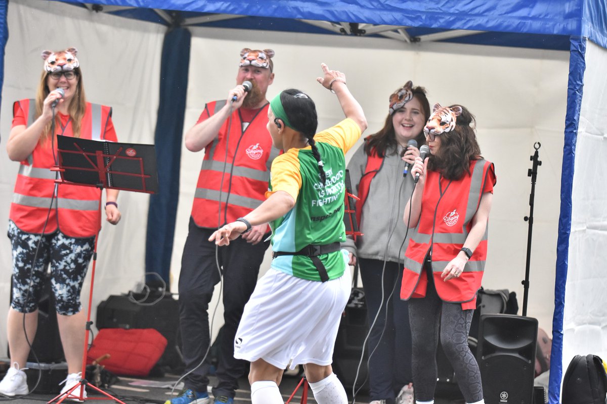 jan_murray's tweet image. 🎶Live in/near Manchester?  Can you help? 🎶

The @singingstriders  are performing at the @Great_Run  in Manchester on Sunday 18 May and we’re looking for a few more singers to join us for the morning. We may also be able to cover local travel exes.

Our set list is full of…