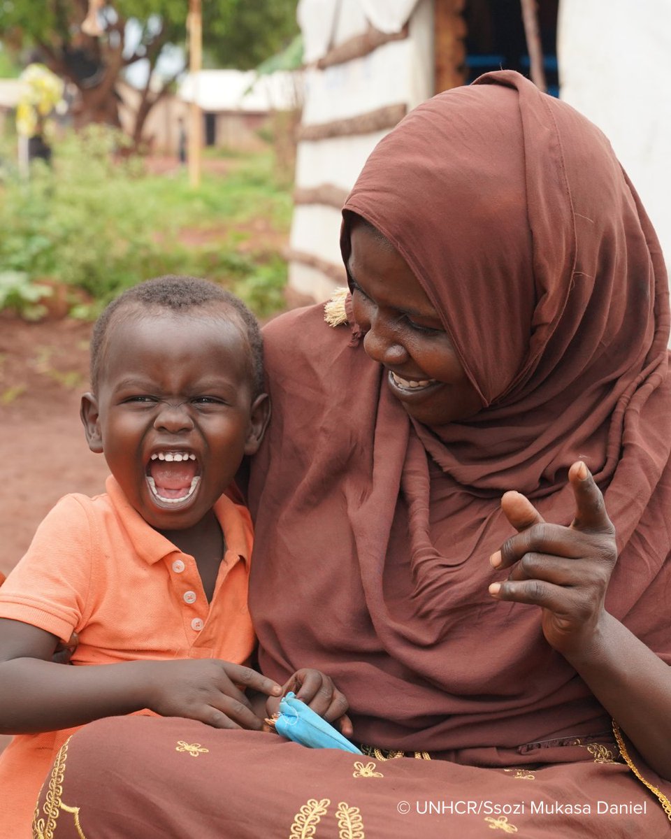 Nuralhuda became a refugee on New Year’s Day.

But she’s so much more than her status.

She’s a mother of six.

She’s an agricultural engineer.

She’s a woman leader.

Now in Uganda, the Sudanese mom is making contributions for her family and in her new community.
