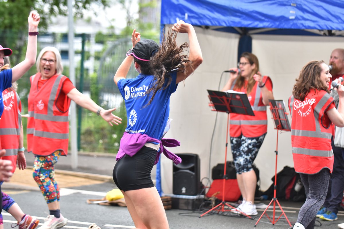 jan_murray's tweet image. 🎶Live in/near Manchester?  Can you help? 🎶

The @singingstriders  are performing at the @Great_Run  in Manchester on Sunday 18 May and we’re looking for a few more singers to join us for the morning. We may also be able to cover local travel exes.

Our set list is full of…