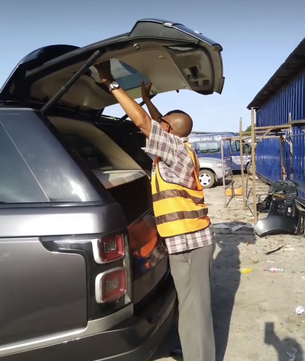 Trias_Autos's tweet image. One single vulnerability is all an attacker needs..

Don’t be vulnerable, fortify your cars

#carfortification #safetyandautosolutions #autosolutions #nigeria #lagossafety