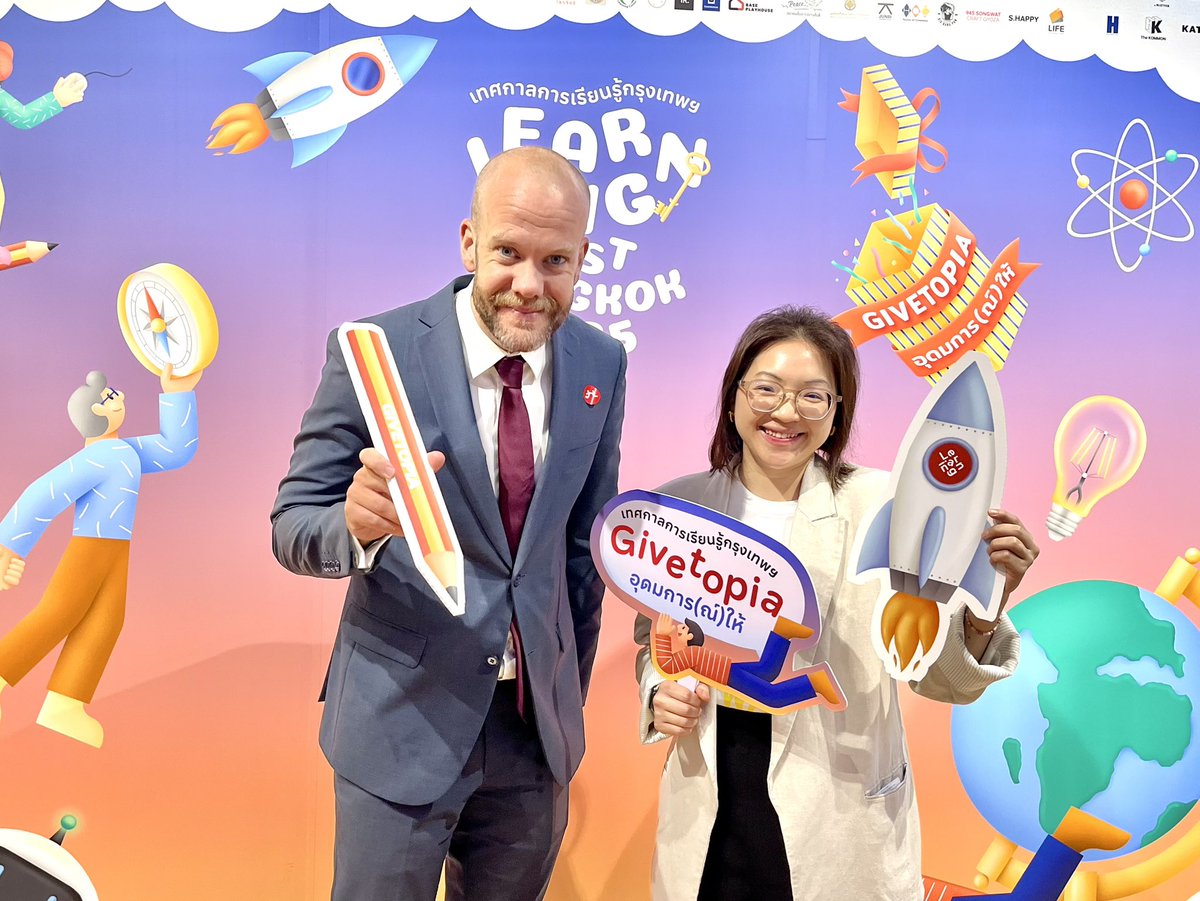 SwedeninTH's tweet image. Delighted to join the official opening of Learning Fest BKK! 🇸🇪 is proud to partner with the festival to expand our #Pippi 80th celebration (17 May–1 June) for young Thai children and families. 📚💙💛 Excited to bring the Givetopia theme to our event tomorrow at Central Embassy!
