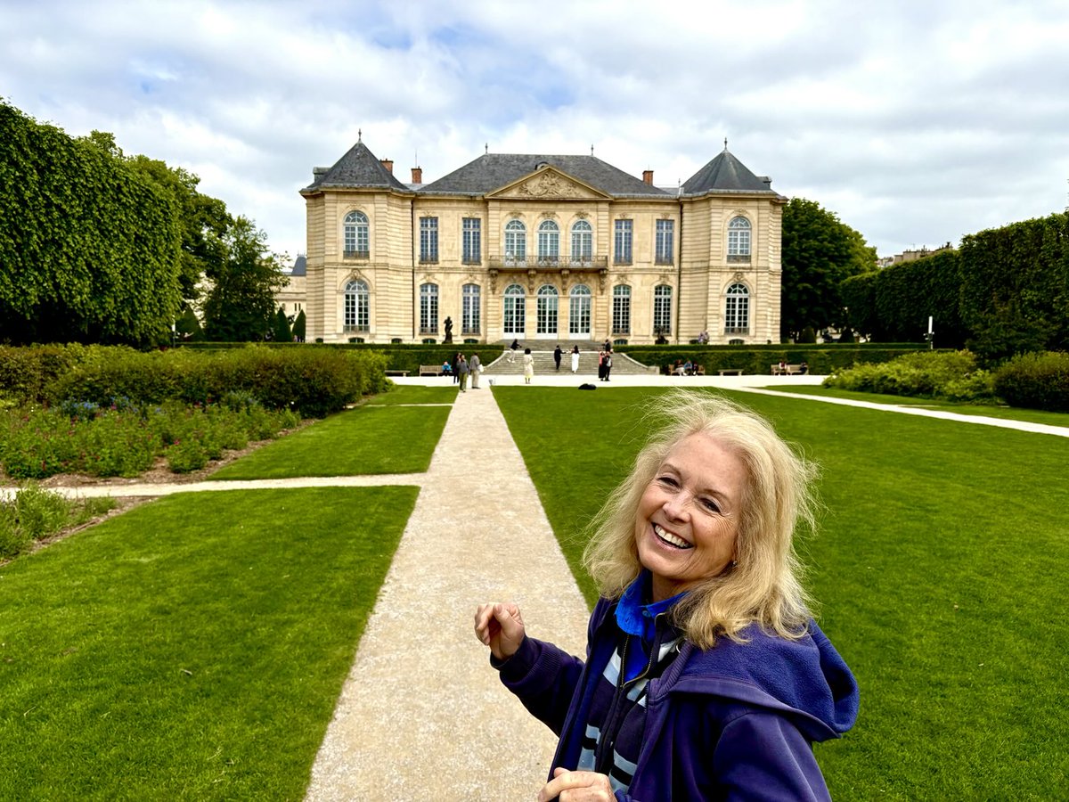 Alison having a laugh at #MuseeRodin
