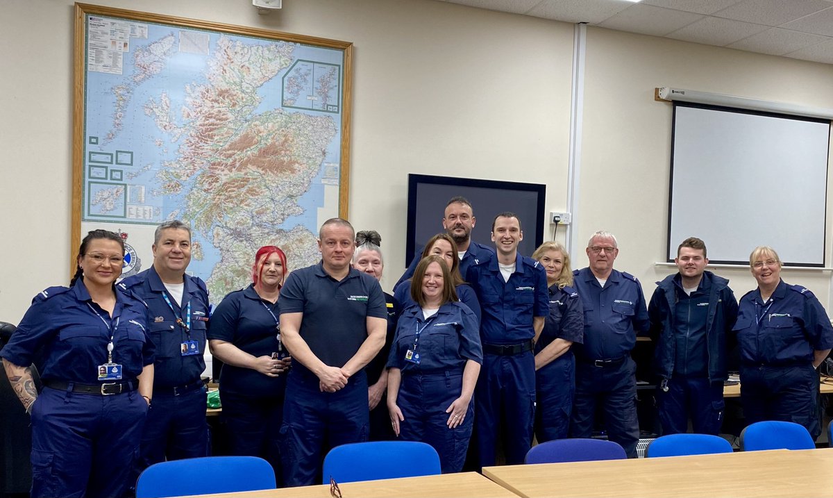 Scotambservice's tweet image. Happy 20th anniversary to the Forth Valley Community First Responder group! 

Read more about the group and their lifesaving volunteer work here: ow.ly/IoWn50VQUm4 

#ForthValley #CommunityFirstResponders #Volunteers