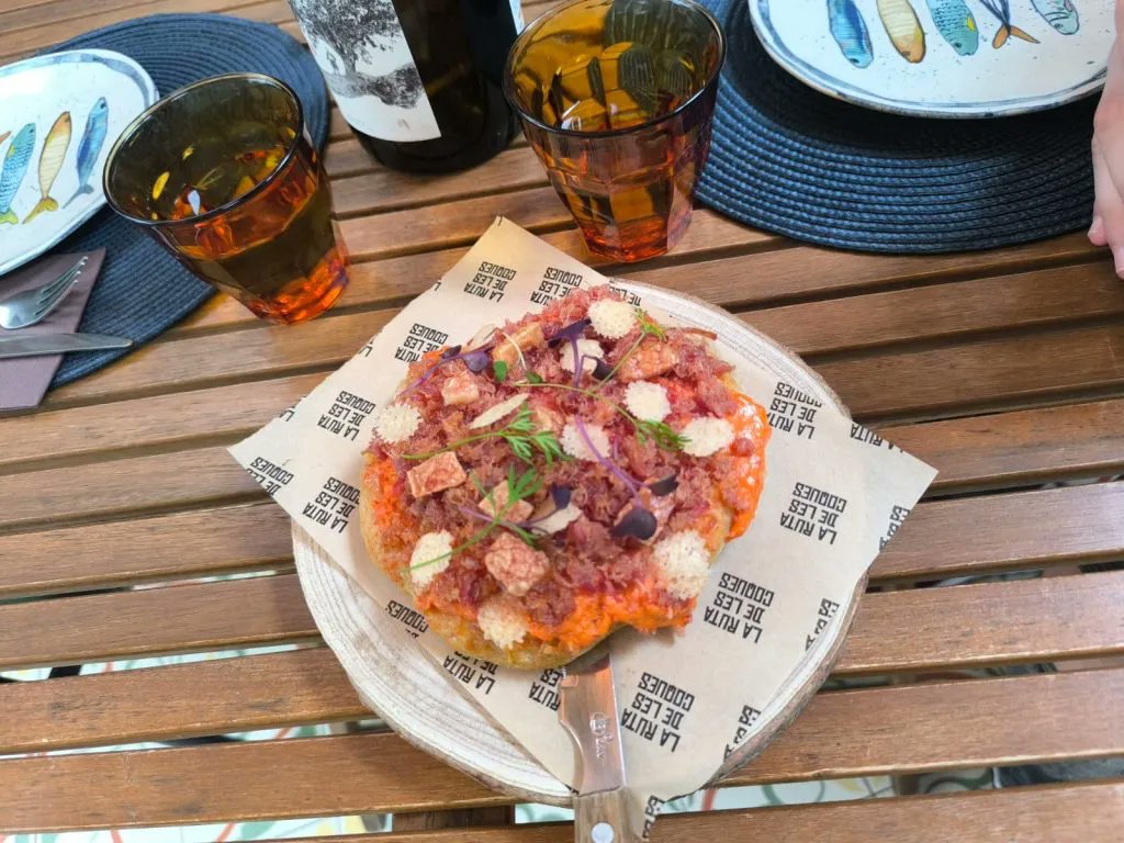 TragourmetBlog's tweet image. 🔥 ¡La Ruta de les Coques de Valencia ya está aquí! 🔥   Del 12 al 26 de mayo, descubre 13 recetas únicas que reinventan la coca valenciana 🍕🍺   👉 Más info aquí: tragourmet.com/ruta-de-les-co…

#RutaDeLesCoques #CocaValenciana #ValenciaFood #GastronomíaCreativa