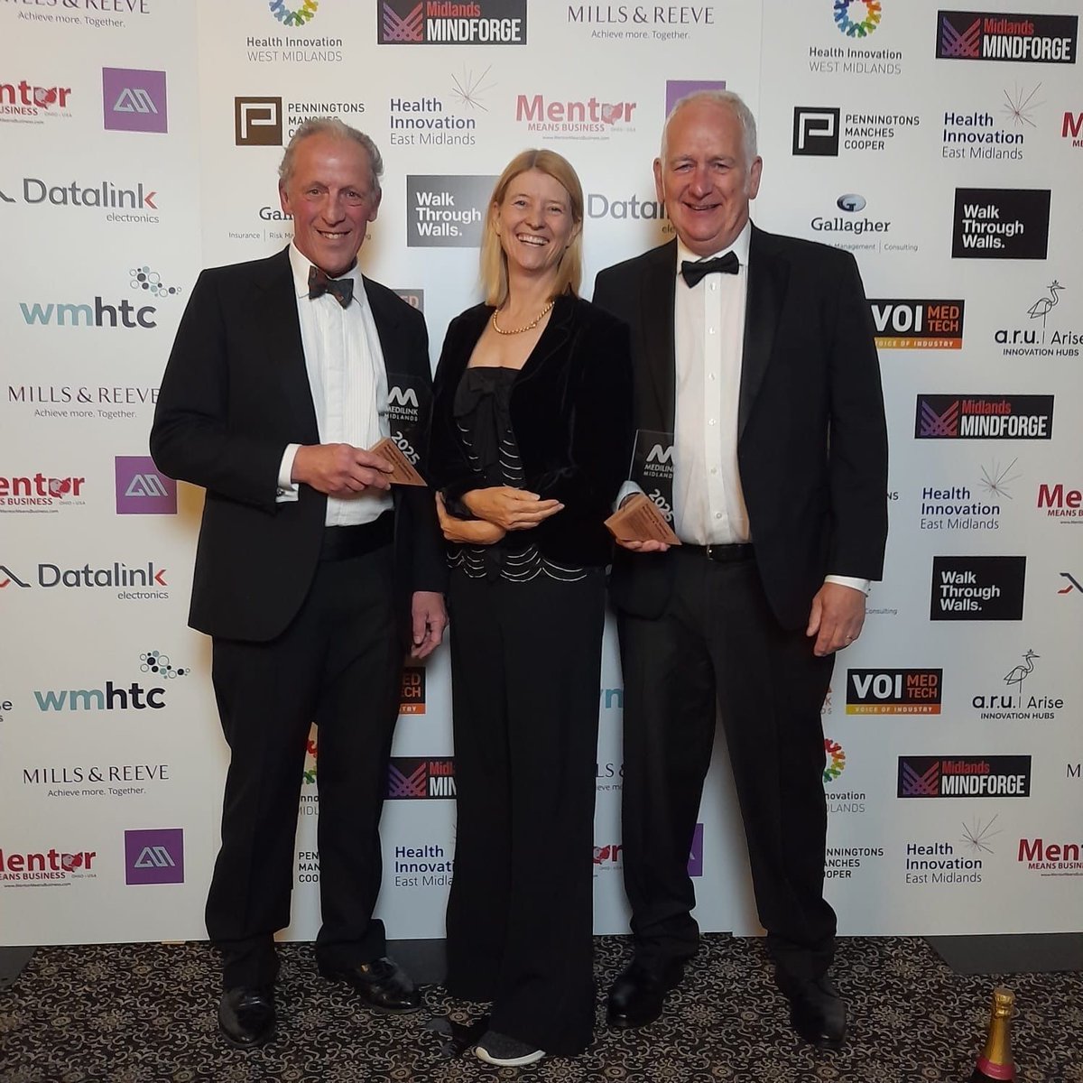 A huge thank you to award sponsors Midlands Mindforge. Image shows our Commerical Manager Quentin Hayes (left), Professor Barrie Hayes-Gill (right) professor of Electronic Systems and Medical Devices, @uniofnottingham  &amp; Lisa Smith (Center), CEO of @Midlandsmindforce