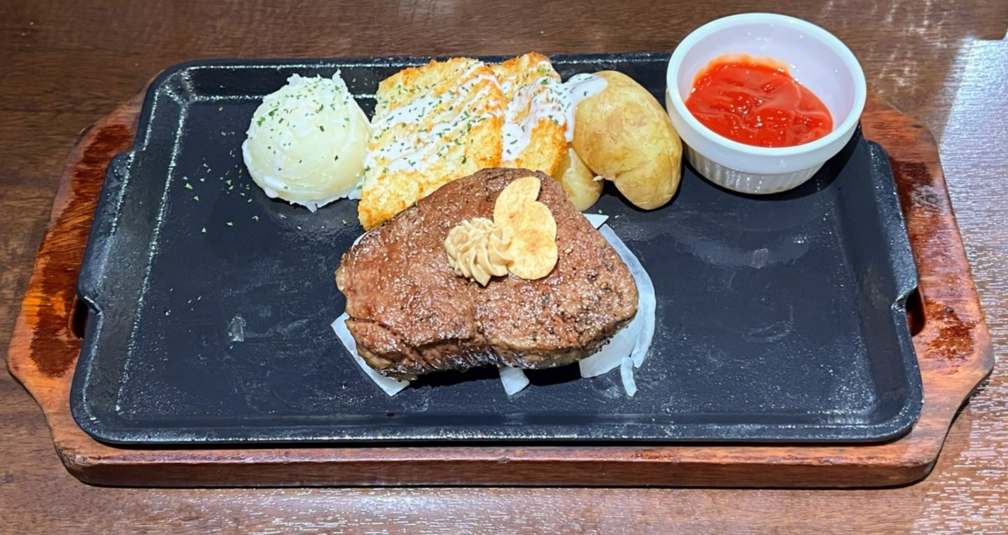 いきなりステーキ CRコラボ クッション 当選品 いきなりステーキ CR