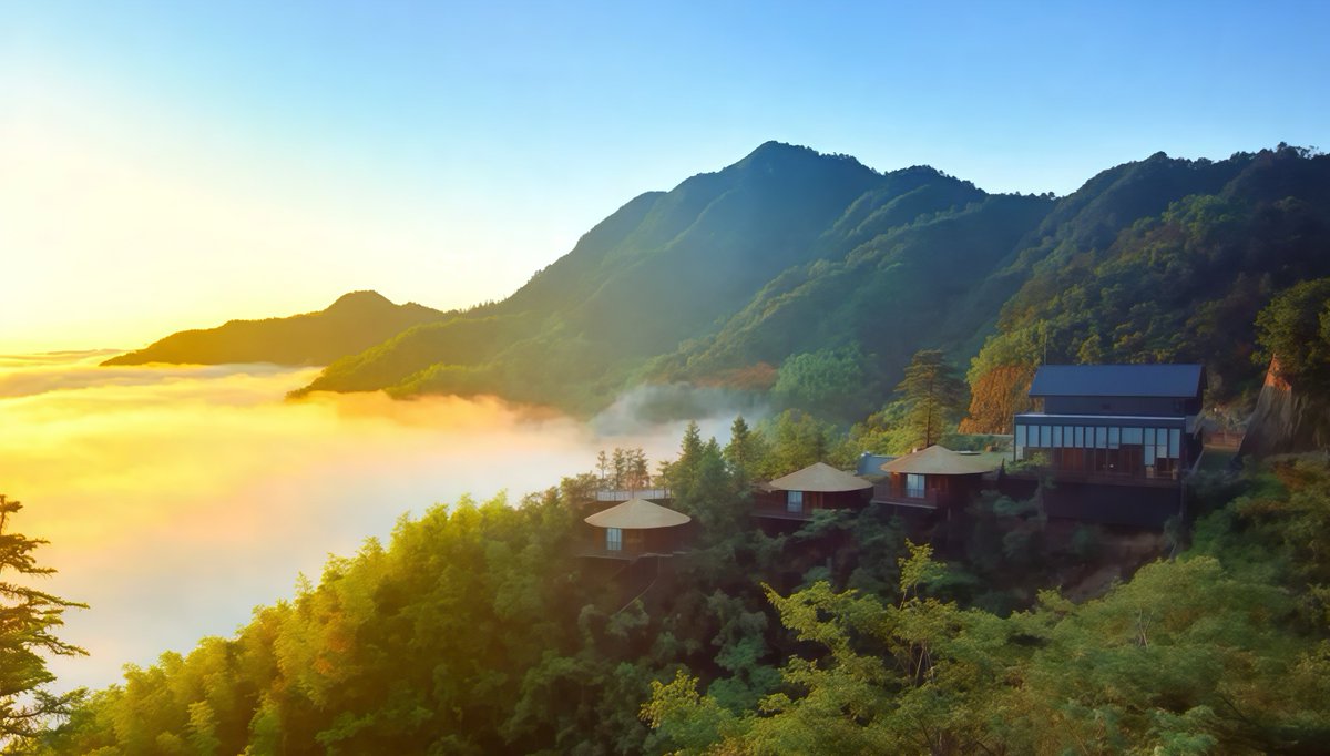 The Haixin Valley Homestay offers a unique experience, with the sun shining through the clouds and streaming in through the windows, creating a magical and ethereal atmosphere. (Located in Anqing City)
#LivablePlaces #AnhuiCharacter #FindElegantAH #VibrantAnhui #SouthernAnhui