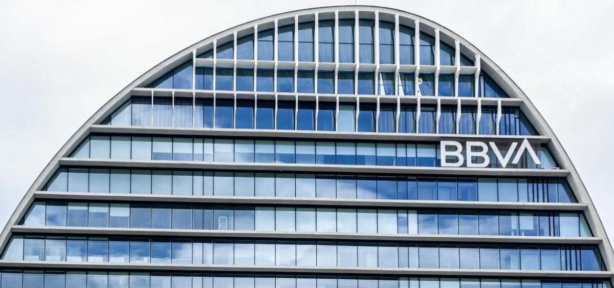 COMISIONES OBRERAS (@ccoo) on Twitter photo ‼️ CCOO Y UGT trasladamos a <a href="/_minecogob/">Economía, Comercio y Empresa</a>, nuestro rechazo a la OPA del @BBVA sobre el <a href="/BancoSabadell/">Banco Sabadell</a>
✊🏻 Una fusión lesiva para el empleo, el crédito y la cohesión social
📃ccoo.es/noticia:726555…
✍🏻📃Los secretarios generales de <a href="/CCOO/">COMISIONES OBRERAS</a> y UGT, <a href="/UnaiSordo/">Unai Sordo</a> y Pepe Álvarez , junto ‼️ CCOO Y UGT trasladamos a <a href="/_minecogob/">Economía, Comercio y Empresa</a>, nuestro rechazo a la OPA del @BBVA sobre el <a href="/BancoSabadell/">Banco Sabadell</a>
✊🏻 Una fusión lesiva para el empleo, el crédito y la cohesión social
📃ccoo.es/noticia:726555…
✍🏻📃Los secretarios generales de <a href="/CCOO/">COMISIONES OBRERAS</a> y UGT, <a href="/UnaiSordo/">Unai Sordo</a> y Pepe Álvarez , junto