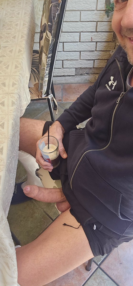 Μια φραπεδια τώρα όλα τα λεφτά..