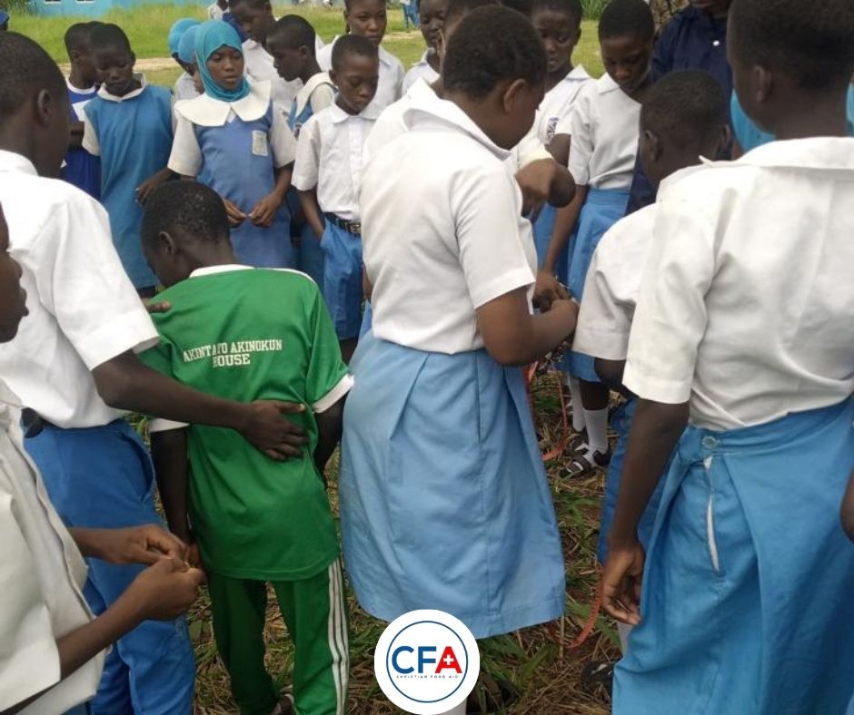 CFA_Intl's tweet image. Our SAEE project team went to Moremi High School to teach students about valuable land mapping skills. Hands-on learning in action!
#SAEEProject #landmapping #christianfoodaid #Empoweringyouth #SustainableFuture