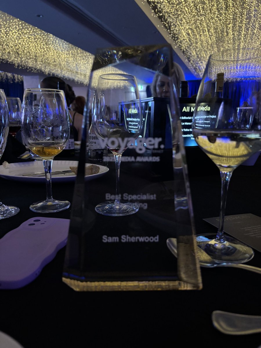 Sam Sherwood tweet media