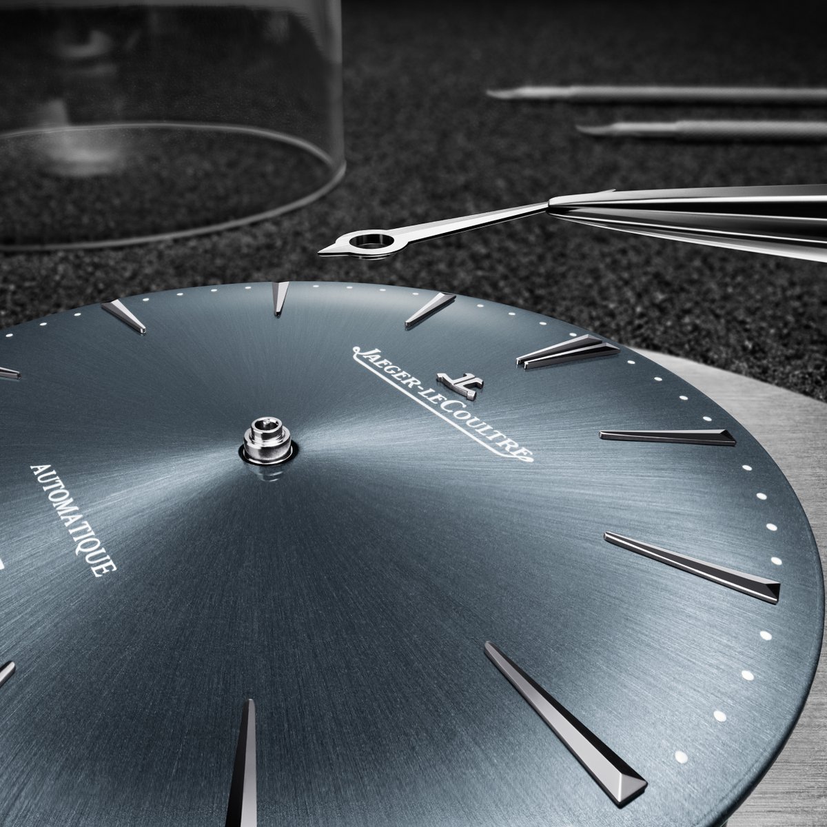 Embracing Jaeger-LeCoultre’s legacy of ultra-thin timepieces, the Master Ultra Thin Date reinvents the elegance of the classic dress watch for the 21st century, showcasing  blue-grey sunrayed dial. Discover the timepiece: bit.ly/MasterUltraThi…