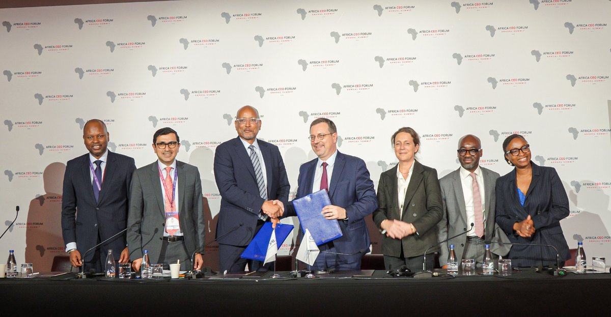 🤝 <a href="/orangeafrica/">Orange Africa & Middle East</a> s’allie à l’<a href="/IFC_org/">IFC</a> pour accélérer la connectivité numérique en Afrique de l’Ouest et Centrale.

Ce partenariat stratégique vise à renforcer l’accès au numérique dans 8 pays, en mobilisant expertises locales et financement du développement.