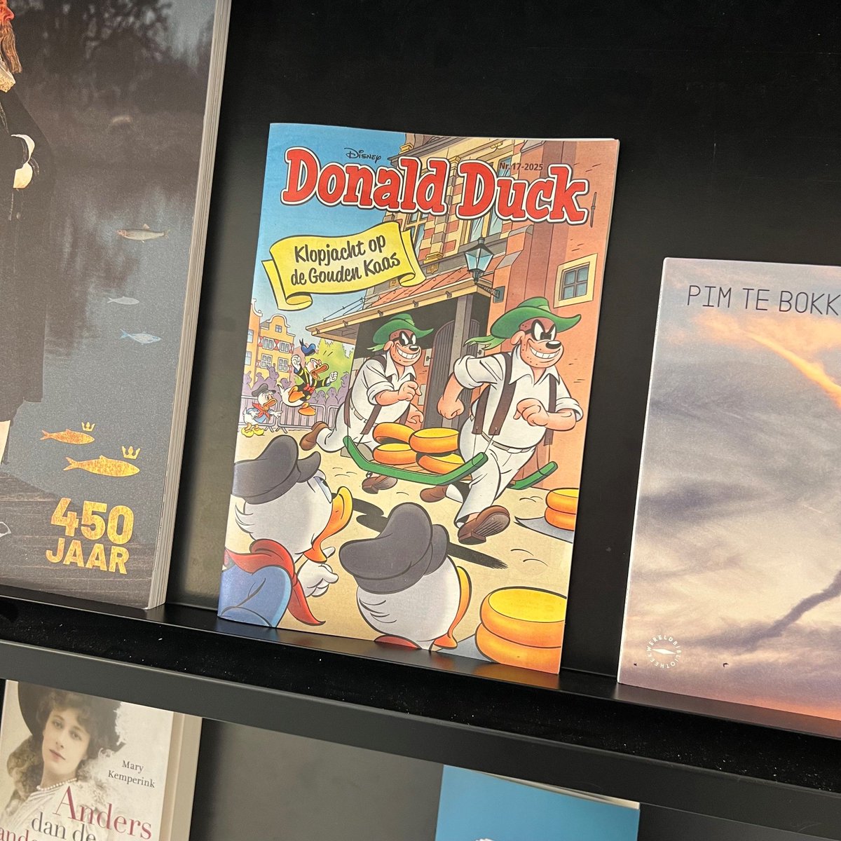 Als Donald Duck naar #Alkmaar komt, dan eindigt die zeer zeker in de bibliotheek van het Regionaal Archief 😀