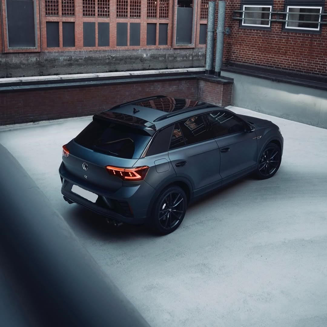 Bold looks. Big personality.

The Volkswagen T-Roc makes every drive count.

#Volkswagen #VolkswagenUK