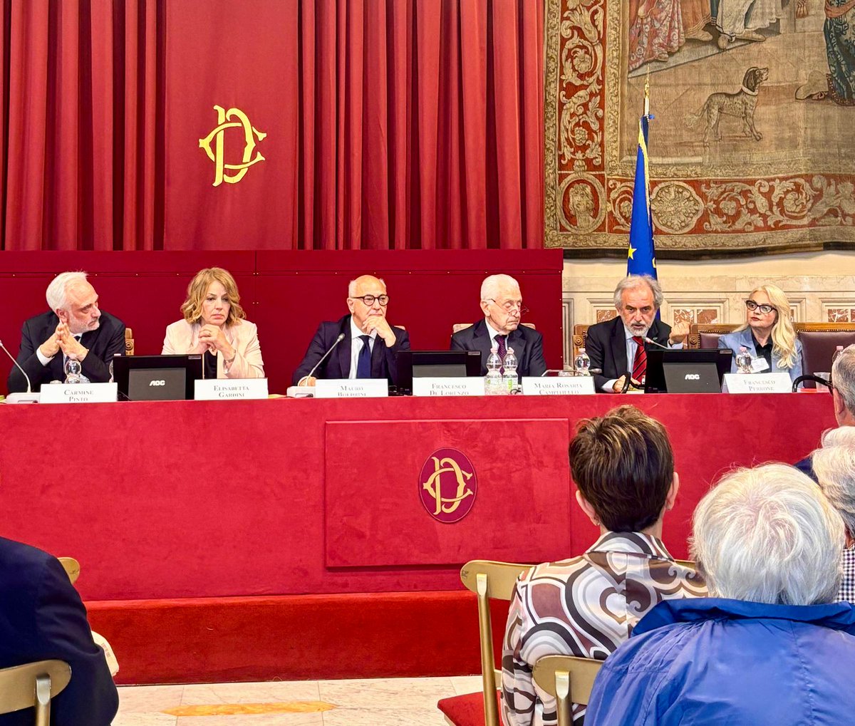AIOM (@aiomtweet) on Twitter photo Il Presidente Nazionale #AIOM <a href="/fperrone62/">Francesco Perrone</a> è intervenuto ieri a <a href="/Montecitorio/">Camera dei deputati</a> per la presentazione del 17° Rapporto sulla condizione assistenziale dei malati oncologici, promosso da <a href="/favo_it/">F.A.V.O.</a> in occasione della XX #giornatanazionaledelmalatoncologico.
#gnmo25 #oncologia Il Presidente Nazionale #AIOM <a href="/fperrone62/">Francesco Perrone</a> è intervenuto ieri a <a href="/Montecitorio/">Camera dei deputati</a> per la presentazione del 17° Rapporto sulla condizione assistenziale dei malati oncologici, promosso da <a href="/favo_it/">F.A.V.O.</a> in occasione della XX #giornatanazionaledelmalatoncologico.
#gnmo25 #oncologia
