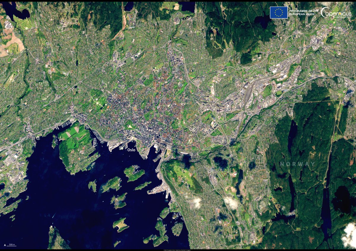 Copernicus EU (@copernicuseu) on Twitter photo 🌳 Oslo 🇳🇴 tops Europe’s capitals with 72%+ tree cover, says the <a href="/europeanforest/">European Forest Institute (EFI)</a>. Dense urban trees boost air quality & cool summer temps.
This #ImageOfTheDay from #CopernicusEU #Sentinel2 (6 May 2025) shows Oslo’s green canopy from above. 🌳 Oslo 🇳🇴 tops Europe’s capitals with 72%+ tree cover, says the <a href="/europeanforest/">European Forest Institute (EFI)</a>. Dense urban trees boost air quality & cool summer temps.
This #ImageOfTheDay from #CopernicusEU #Sentinel2 (6 May 2025) shows Oslo’s green canopy from above.